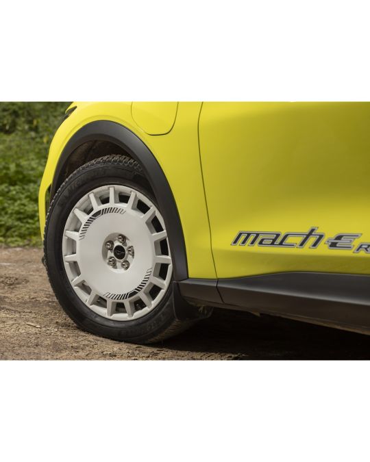 Ford Performance 19 x 8 Inch Gloss White Rally Wheels Kit Of Four With Center Caps And TPMS