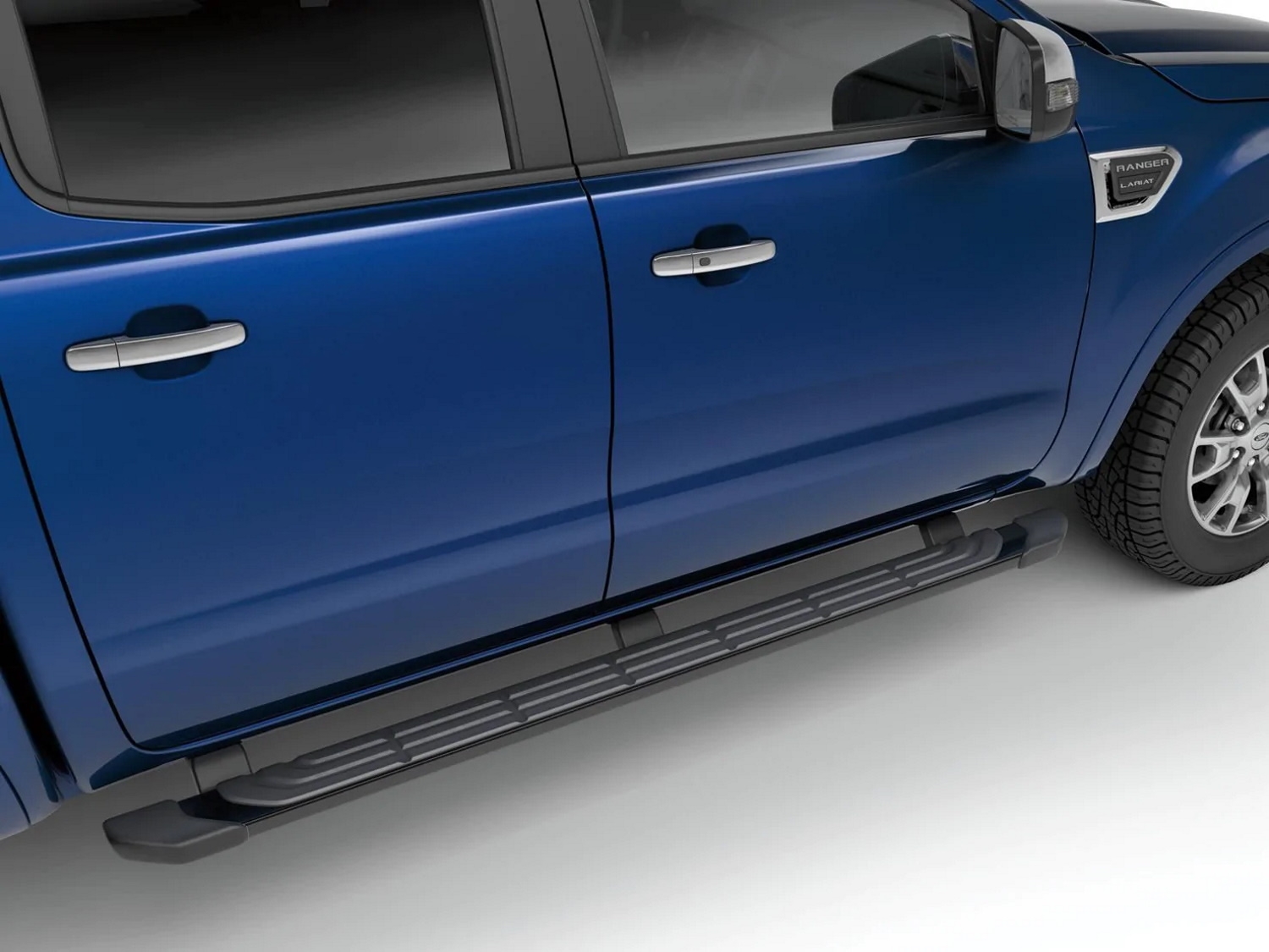 Ford Black Painted 5 Inch Angular Side Step Bars For SuperCab