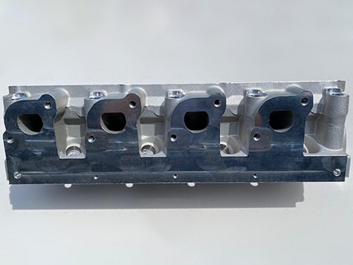 Ford Performance D3 Race Aluminum Cylinder Head Cubed, M-6049-D3C