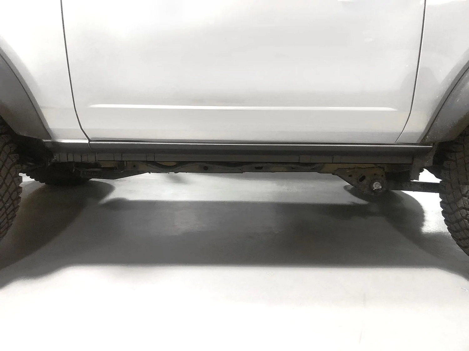 Ford Trail Armor Rocker Panel 2 Door By Lund, VM2DZ-1613208-B